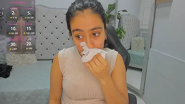 lucelly 15 online show from 02/21/26, 11:44