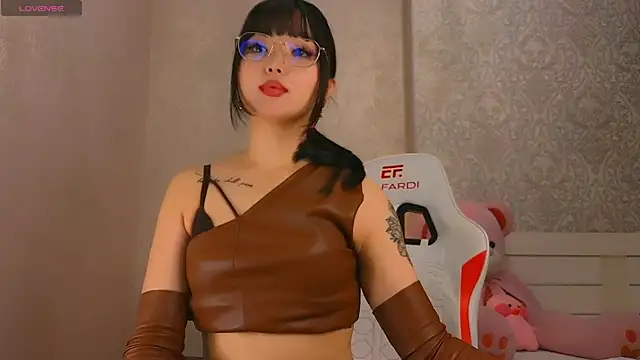 Demonic Angel  online show from 04/30/26, 04:13