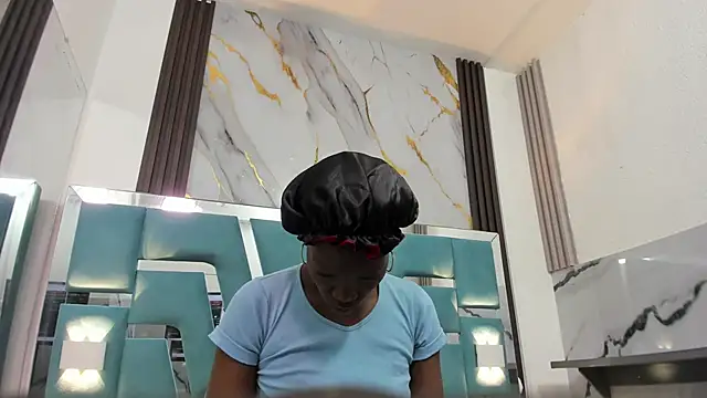 ebony valentina online show from 12/14/25, 11:37