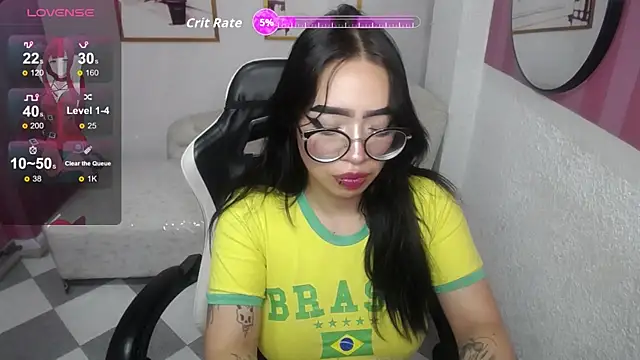 Snapshot of Anni_acker_b chatting on 09/10/25, 07:47 Anni acker b online show from 09/10/25, 07:47