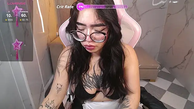 Snapshot of Anni_acker_b chatting on 09/24/25, 12:52 Anni acker b online show from 09/24/25, 12:52