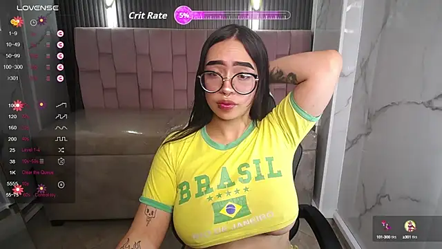 Snapshot of Anni_acker_b chatting on 10/11/25, 12:58 Anni acker b online show from 10/11/25, 12:58