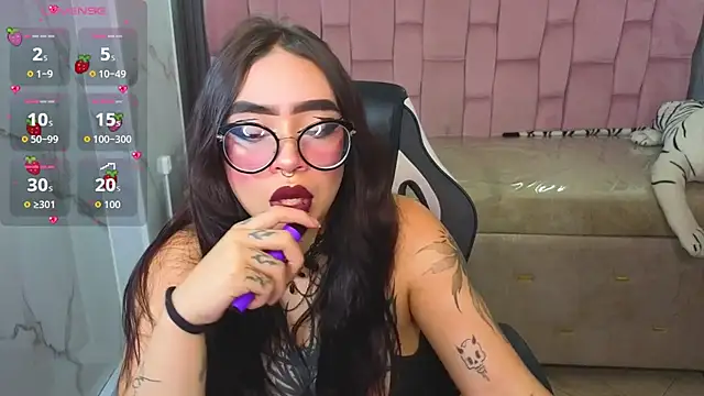 Snapshot of Anni_acker_b chatting on 11/27/25, 03:30 Anni acker b online show from 11/27/25, 03:30