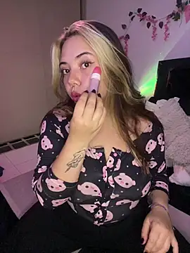 Snapshot of _ivyginger chatting on 02/26/26, 10:31 ivyginger online show from 02/26/26, 10:31