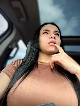 Naatalia online show from 01/08/26, 08:11