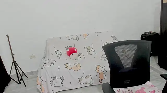 Naoko 7w7 online show from 01/17/26, 01:10