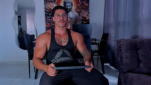 Valentino Dosantos  online show from 12/01/25, 08:36