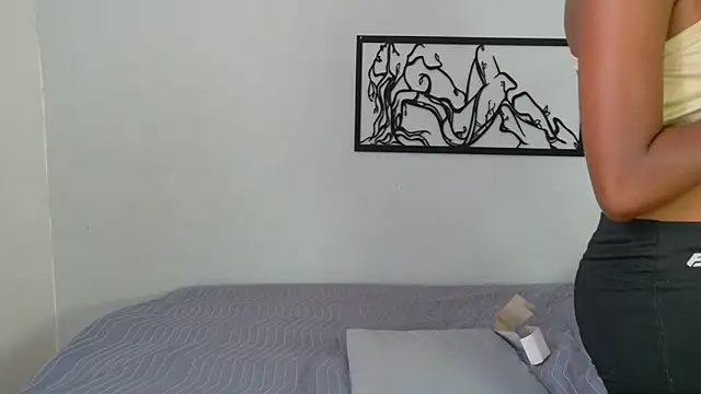 karina-lopez online show from 01/14/26, 04:34