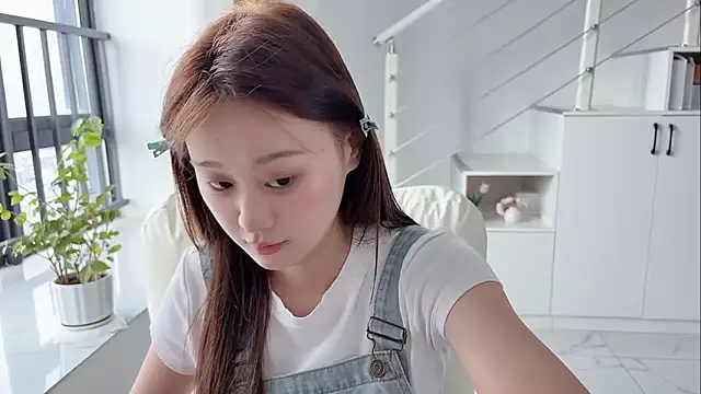 Cassie-20 online show from 10/19/25, 02:01