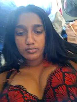 Snapshot of indianpink_lips chatting on 03/23/25, 05:32 indianpink lips online show from 03/23/25, 05:32