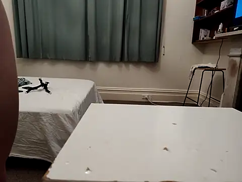 Snapshot of MystiqueRider chatting on 02/13/25, 02:42 MystiqueRider online show from 02/13/25, 02:42