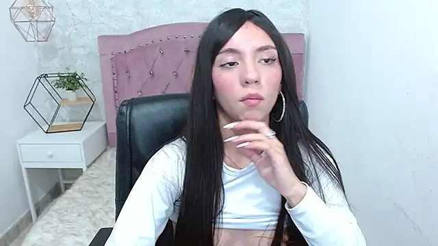 camilah tk online show from 02/17/25, 03:09