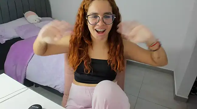 Greciaruiz  online show from 03/03/25, 11:46