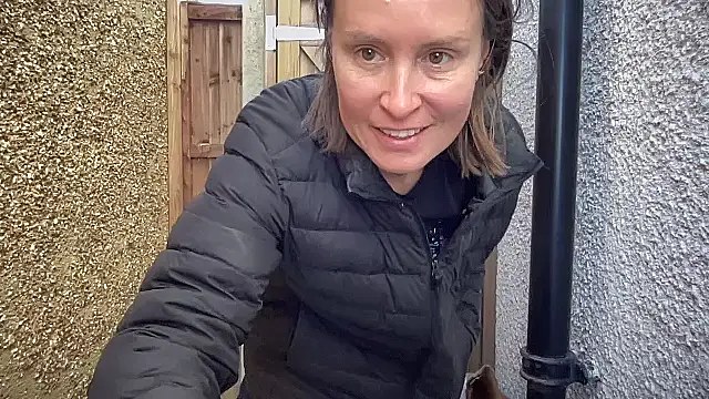 eatmypie69 online show from 09/16/25, 08:48