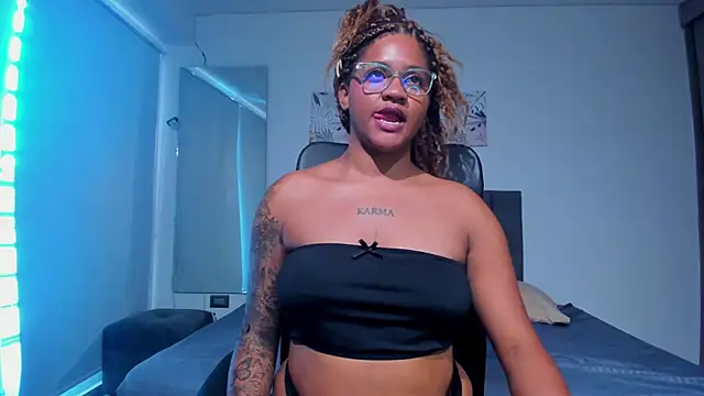 ZahraRose online show from 03/14/25, 06:50