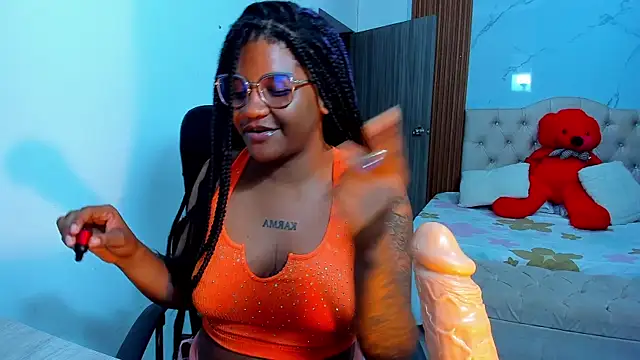 ZahraRose online show from 01/06/26, 07:50