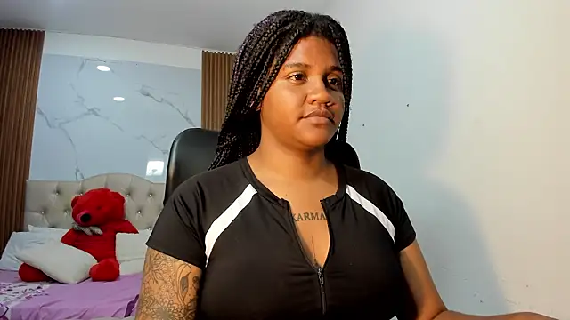 ZahraRose online show from 02/11/26, 08:03