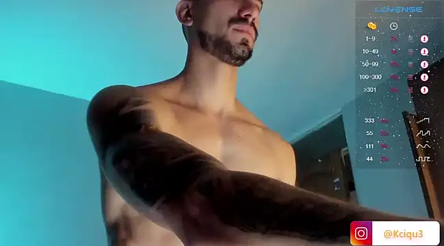 Snapshot of K_cique chatting on 02/14/25, 06:40 K cique online show from 02/14/25, 06:40