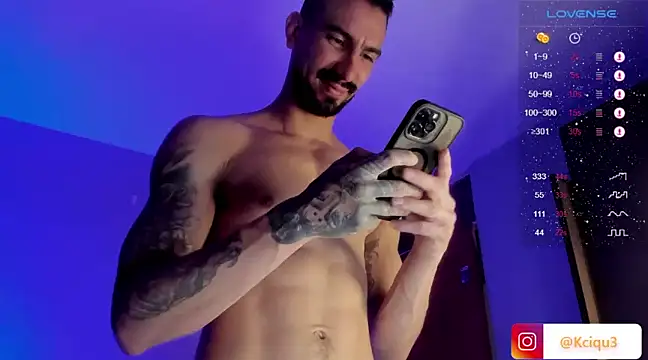 Snapshot of K_cique chatting on 02/16/25, 06:21 K cique online show from 02/16/25, 06:21