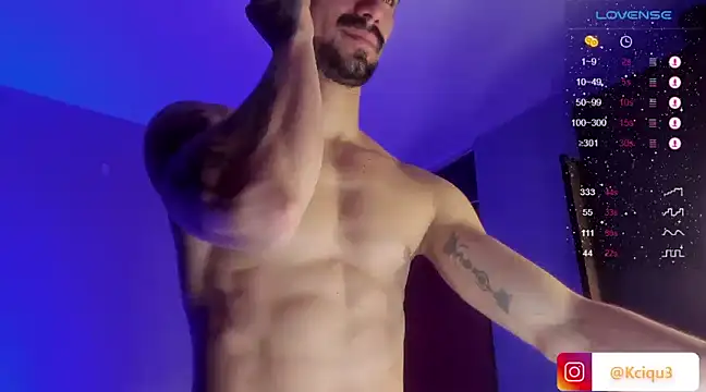 Snapshot of K_cique chatting on 02/16/25, 09:27 K cique online show from 02/16/25, 09:27