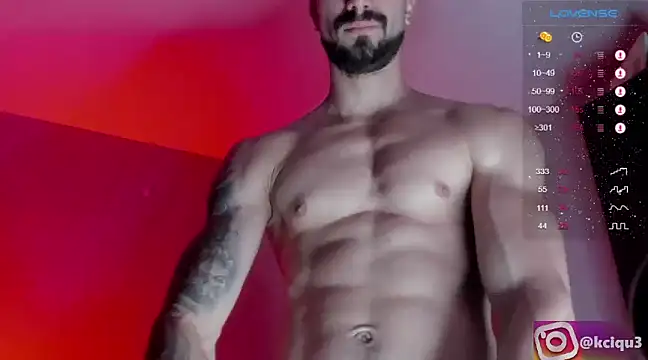 Snapshot of K_cique chatting on 03/03/25, 10:52 K cique online show from 03/03/25, 10:52