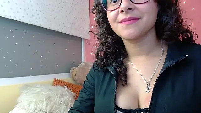 Snapshot of morahaze chatting on 01/04/25, 12:16 morahaze online show from 01/04/25, 12:16