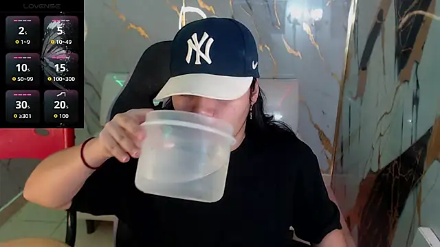 melany rouse18 online show from 12/04/25, 01:42