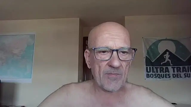 Snapshot of llopaco chatting on 09/27/25, 11:48 llopaco online show from 09/27/25, 11:48