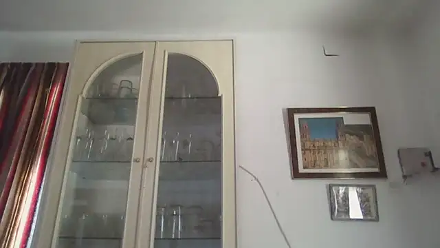 Snapshot of llopaco chatting on 10/01/25, 10:43 llopaco online show from 10/01/25, 10:43