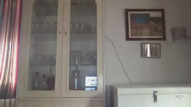 Snapshot of llopaco chatting on 11/16/25, 02:00 llopaco online show from 11/16/25, 02:00