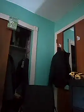 Snapshot of Novabear6996 chatting on 03/13/25, 12:02 Novabear6996 online show from 03/13/25, 12:02