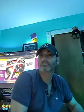 Novabear6996 online show from 02/05/26, 09:36