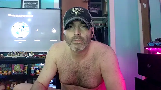 Snapshot of Novabear6996 chatting on 06/17/26, 11:34 Novabear6996 online show from 06/17/26, 11:34