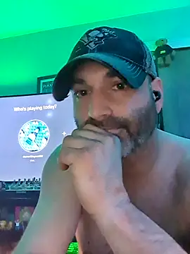 Snapshot of Novabear6996 chatting on 06/26/26, 03:44 Novabear6996 online show from 06/26/26, 03:44