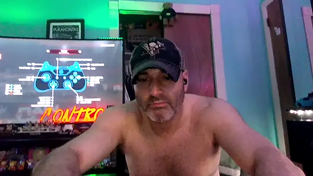Snapshot of Novabear6996 chatting on 06/29/26, 07:14 Novabear6996 online show from 06/29/26, 07:14