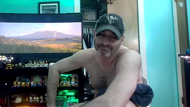Snapshot of Novabear6996 chatting on 07/03/26, 11:33 Novabear6996 online show from 07/03/26, 11:33