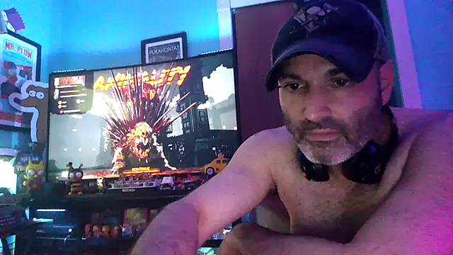 Snapshot of Novabear6996 chatting on 07/06/26, 03:03 Novabear6996 online show from 07/06/26, 03:03