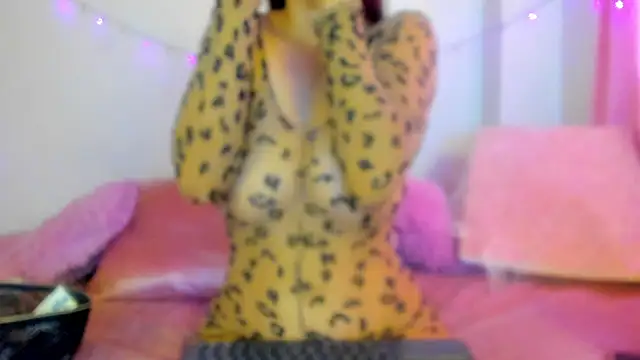 Danna Myst online show from 11/10/25, 12:26