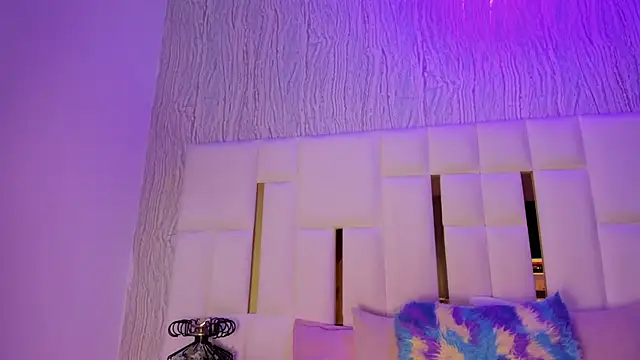 hillary uckerman  online show from 04/17/26, 10:07