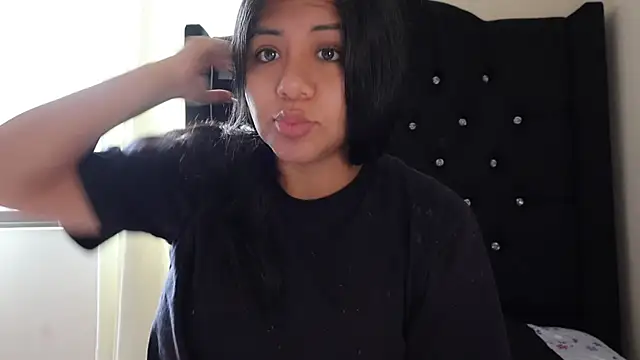 Karla Stein2025 online show from 01/09/26, 02:53