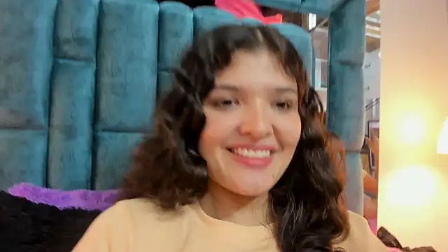 Snapshot of ARTEMISAKIM chatting on 03/05/25, 10:11 ARTEMISAKIM online show from 03/05/25, 10:11