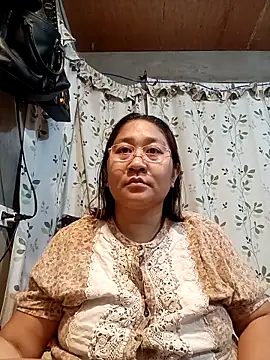 hotchubby88 online show from 10/28/25, 11:03