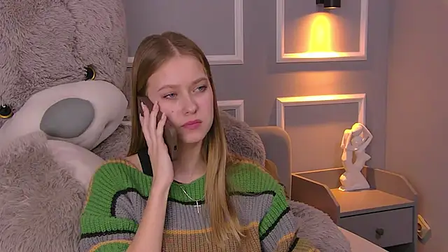 EveMundie online show from 03/03/25, 07:06