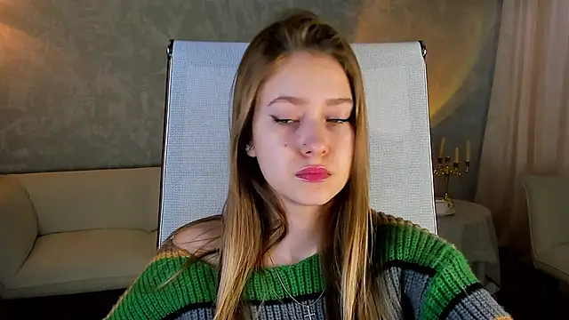 EveMundie online show from 03/21/25, 10:06