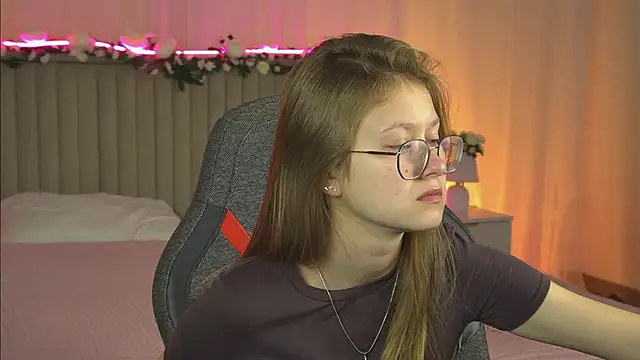 EveMundie online show from 10/06/25, 06:22