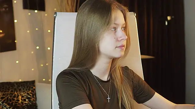 EveMundie online show from 04/13/26, 07:47