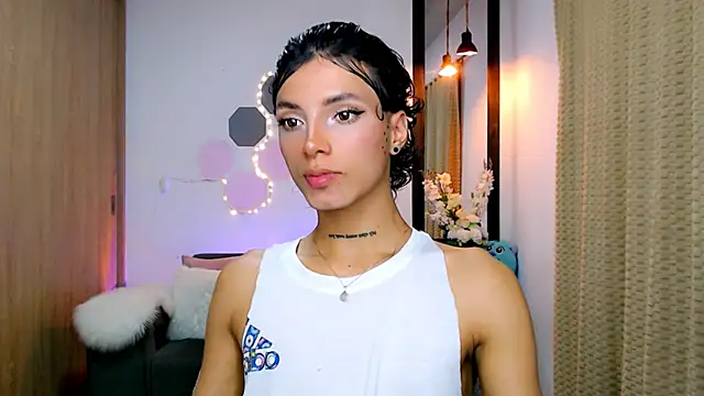 Snapshot of nilam_valker chatting on 03/19/25, 11:47 nilam valker online show from 03/19/25, 11:47