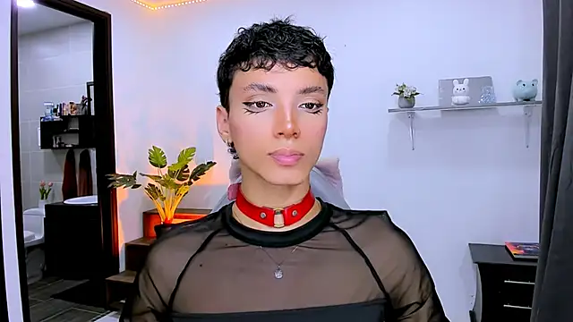 Snapshot of nilam_valker chatting on 10/11/25, 03:06 nilam valker online show from 10/11/25, 03:06