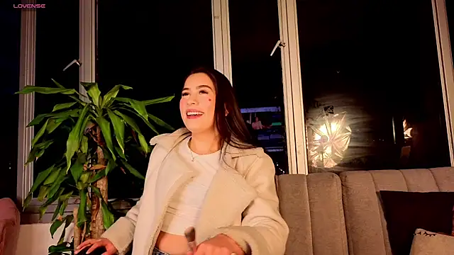 Ivanna West online show from 10/31/25, 10:16