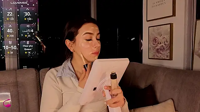 Ivanna West online show from 11/14/25, 10:14